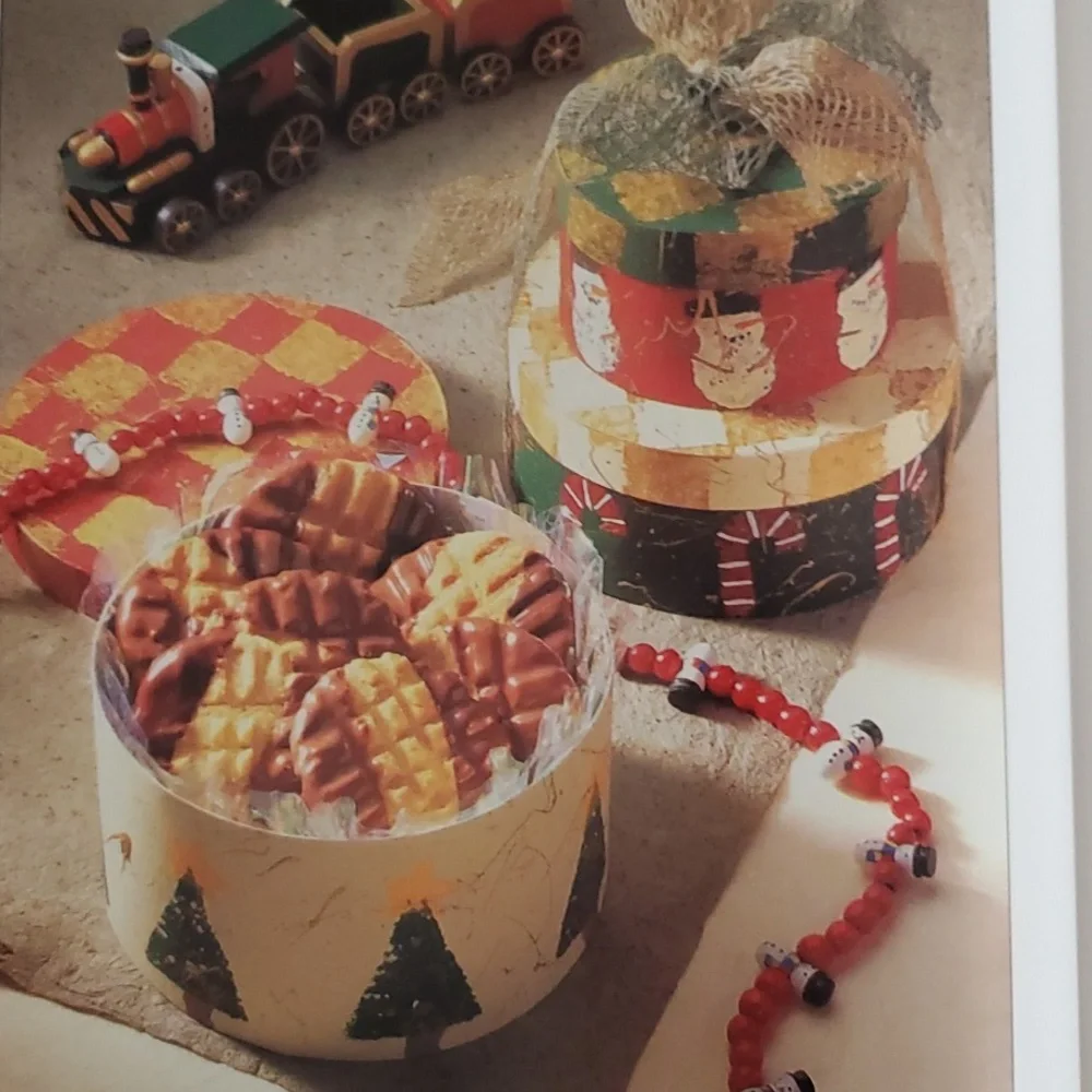 Christmas Cooking Crafts and Gifts Cookbook